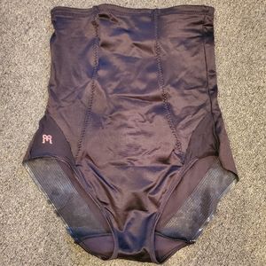 Ruby Ribbon High Waist Brief